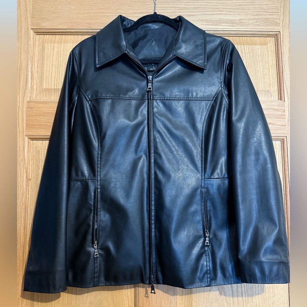 Women’s Me Jane Faux Leather Jacket Size Large